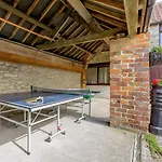 2 Bed In Pickering Oc-88955
