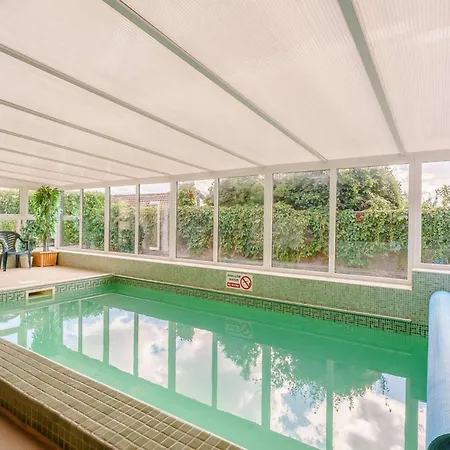 2 Bed In 88955 Newton-on-Rawcliffe